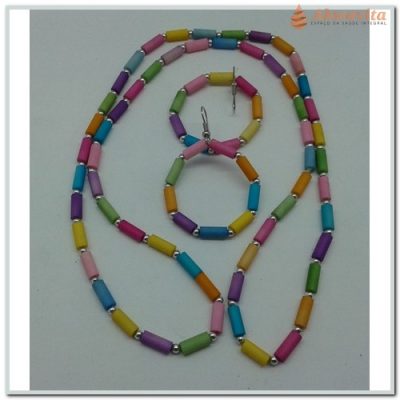 Conjunto de Colar e Brinco Multicolorido Arco-Íris em Tubinhos