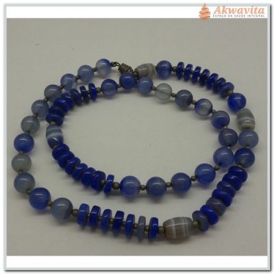 Colar de Pedras Azuis Bolas e Moedas Proteção Intuição