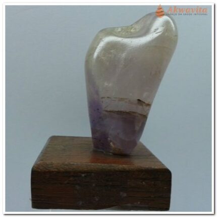 Pedra Ametista Transmutação Rolada na Base de Madeira