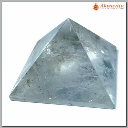 Pirâmide de Cristal Quartzo Natural semi limpa 47mm100gr